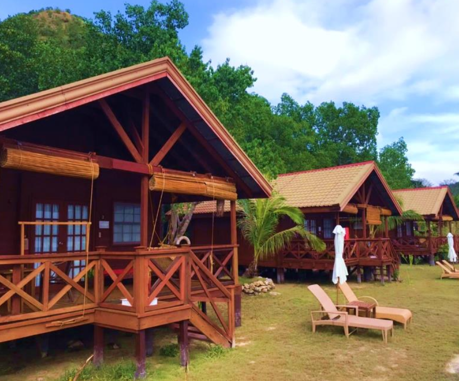 Premier Cedar Cabana