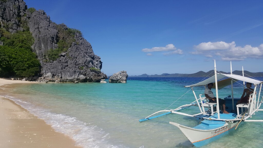 White Beaches Philippines