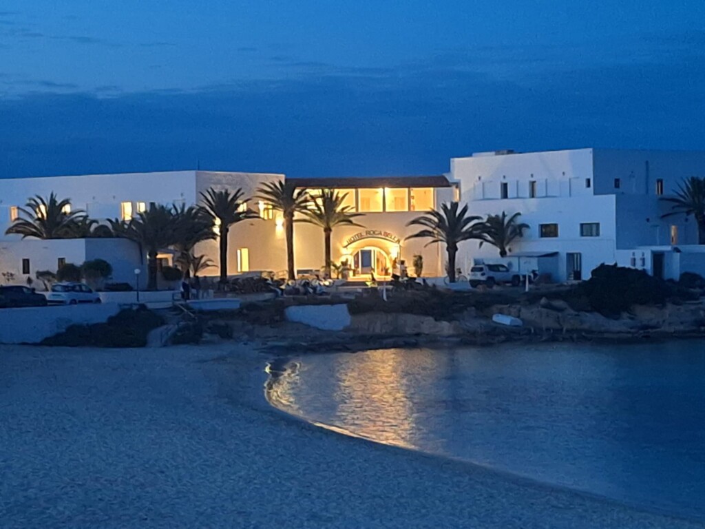 Hotel Roca Bella
