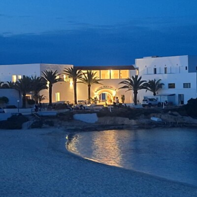 Hotel Roca Bella
