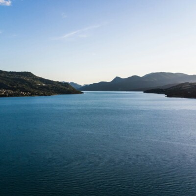 Lake Serre-Ponçon and sky